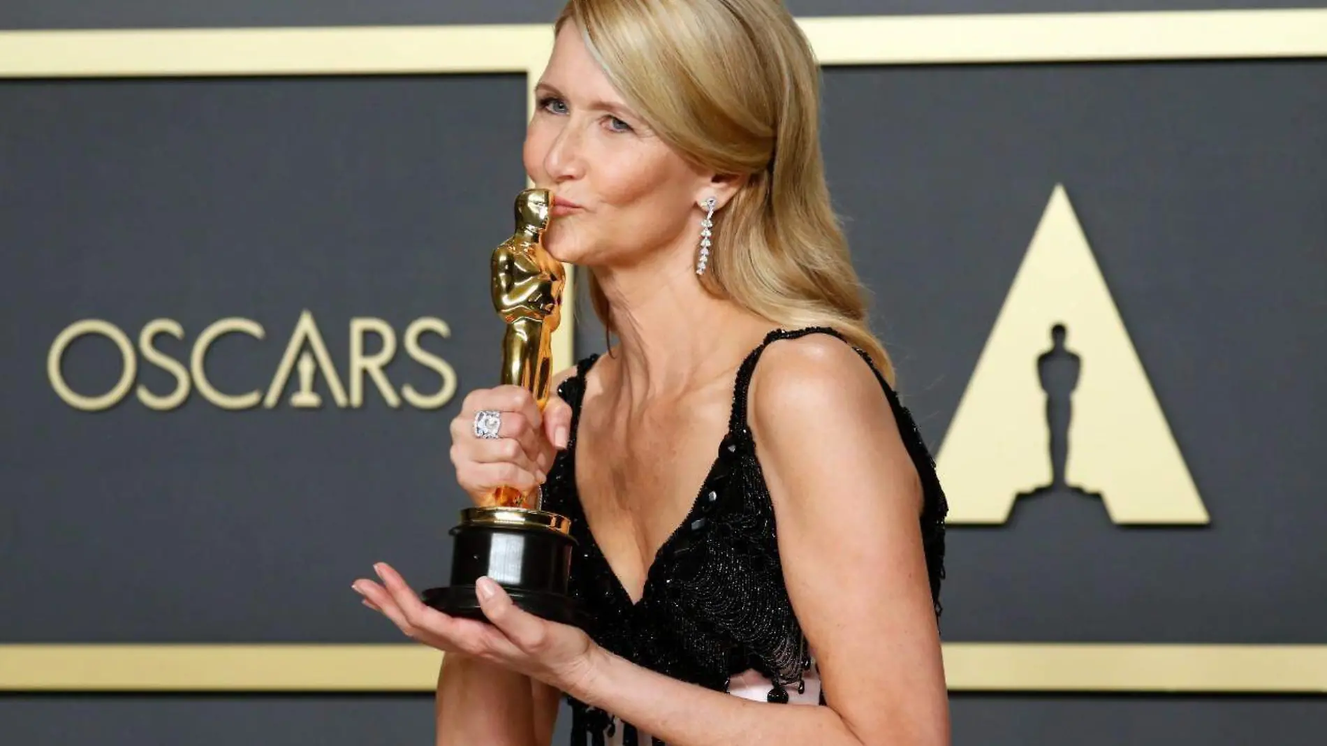 laura dern oscar REUTERS (1)